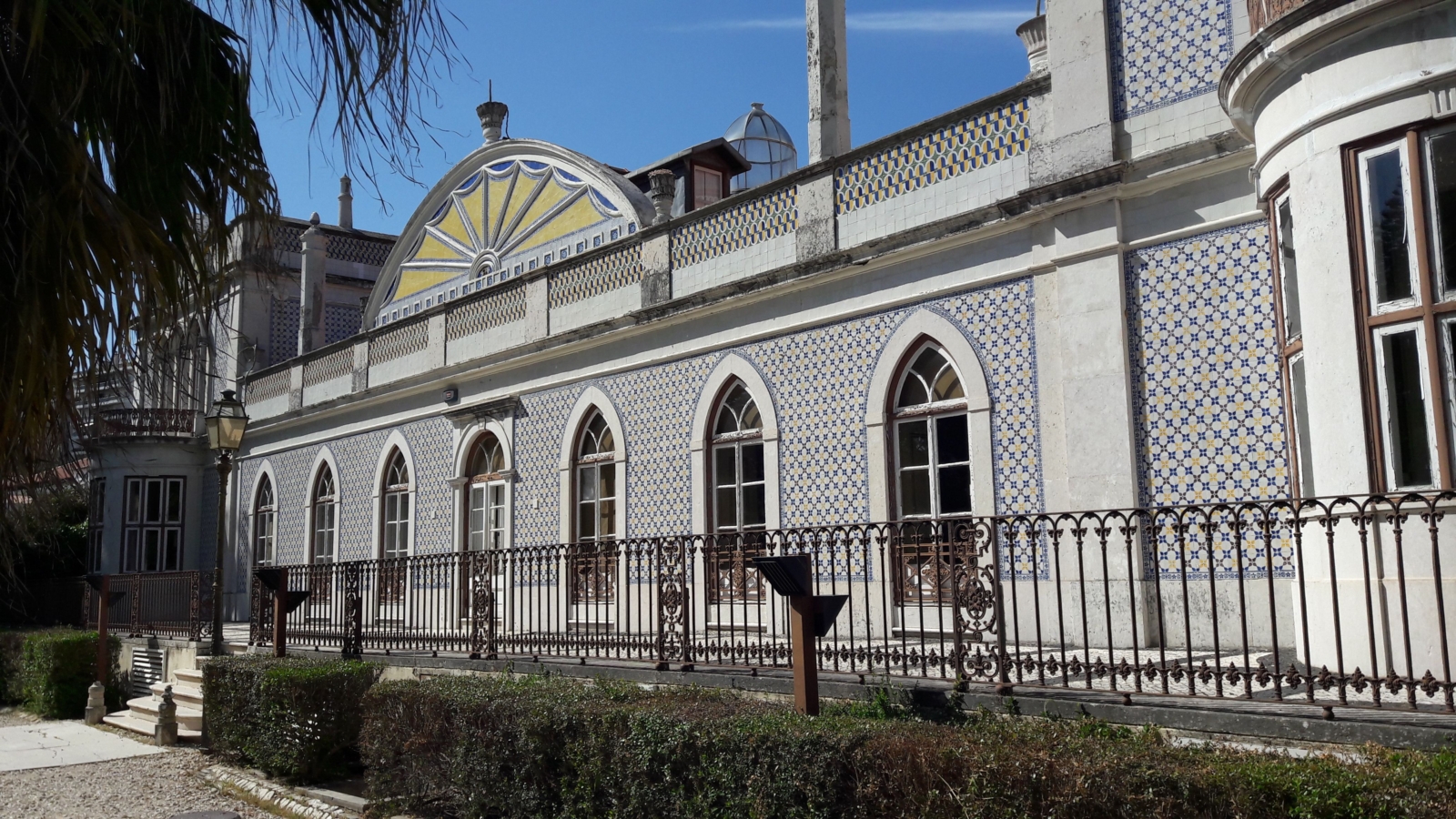 Fachada do edifício do GEO