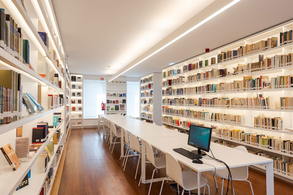 Biblioteca da Casa Fernando Pessoa